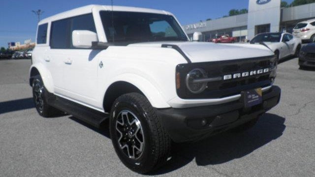 Preowned 2025 Ford Bronco Outer Banks for Sale