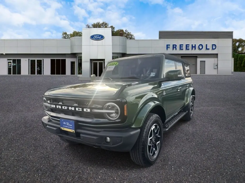 2024 Ford Bronco - $42,995