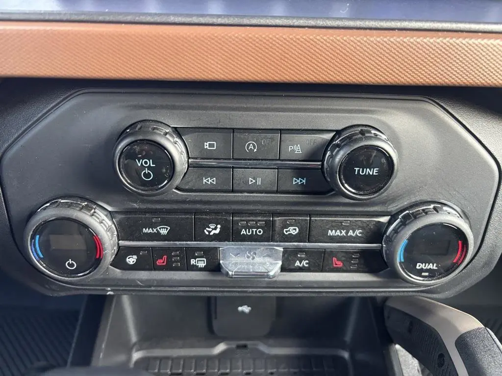 2024 Ford Bronco - $42,995