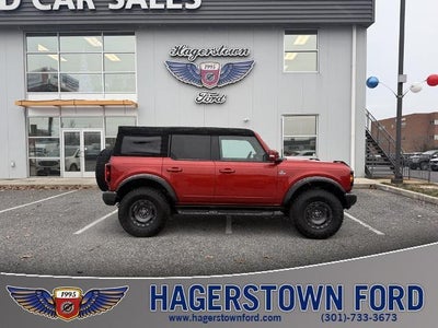 2024 Ford Bronco 4X4 Outer Banks 4DR SUV