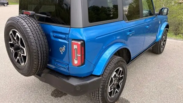 2024 Ford Bronco Outer Banks