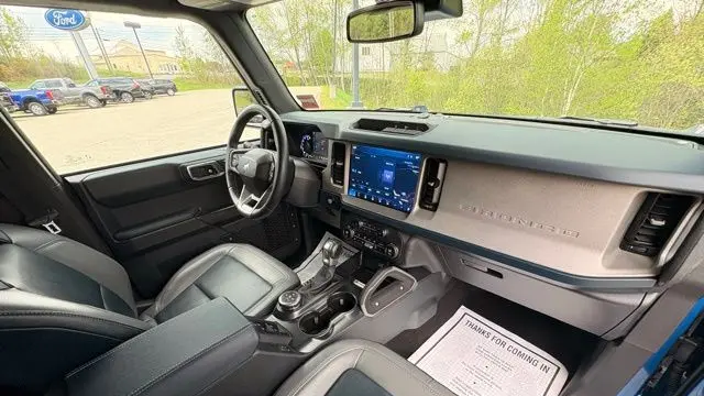 2024 Ford Bronco Outer Banks
