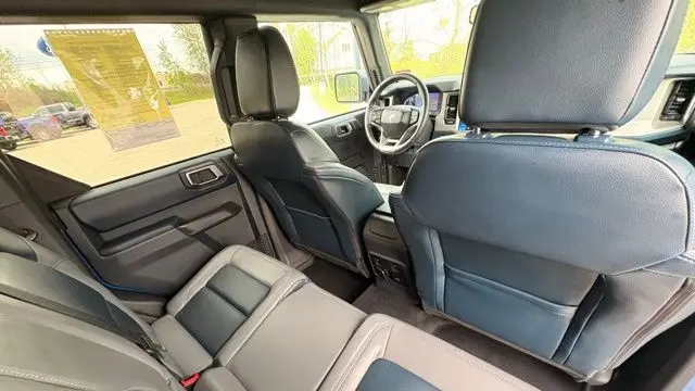 2024 Ford Bronco Outer Banks