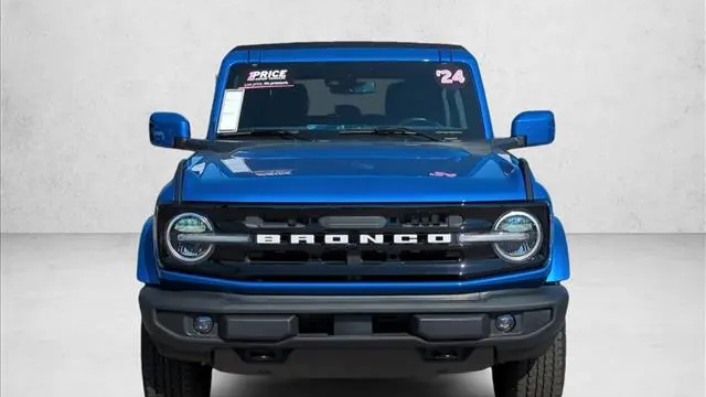 2024 Ford Bronco Outer Banks