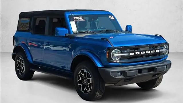 2024 Ford Bronco Outer Banks