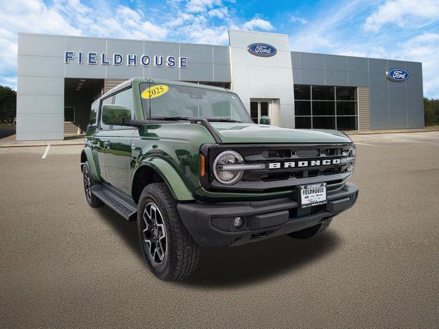 2025 Ford Bronco - $42,278