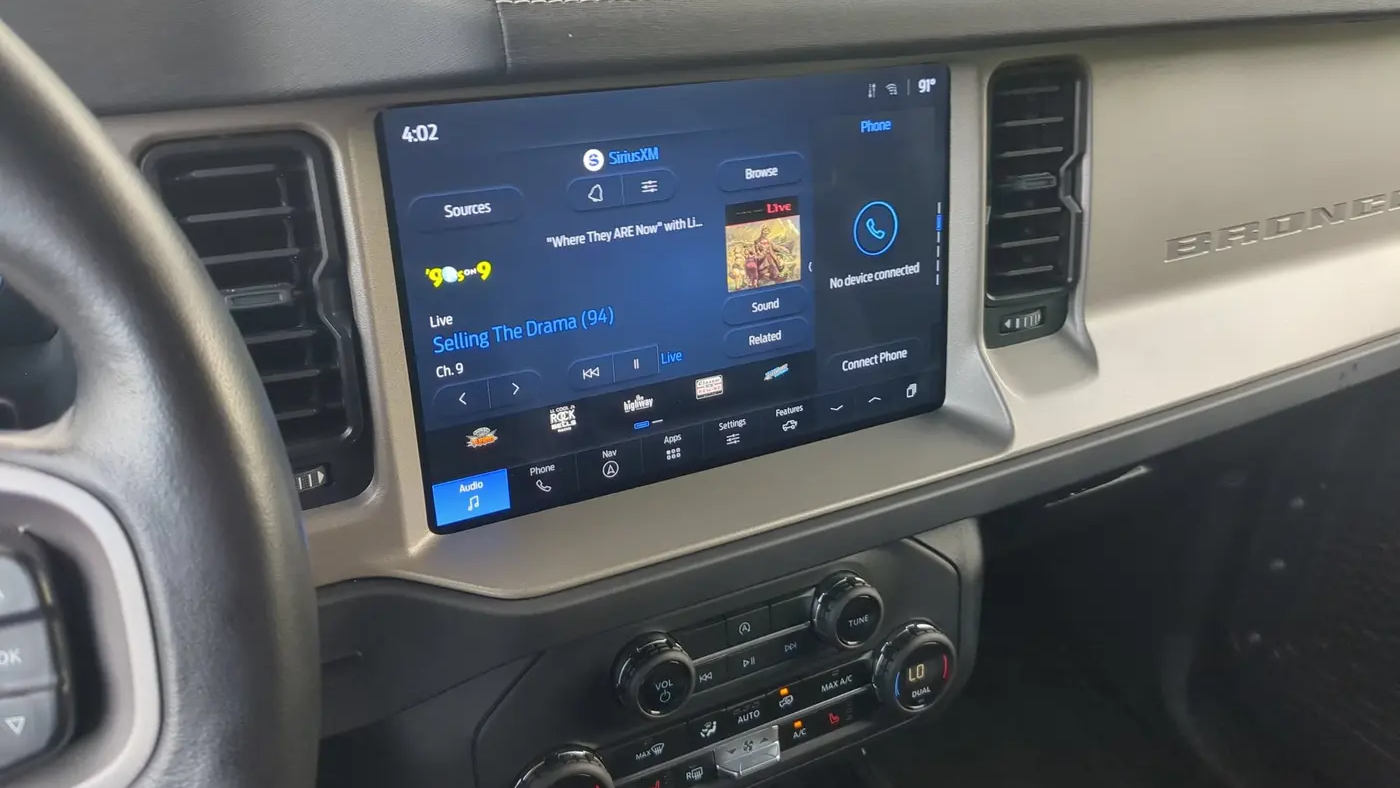 2025 Ford Bronco Outer Banks
