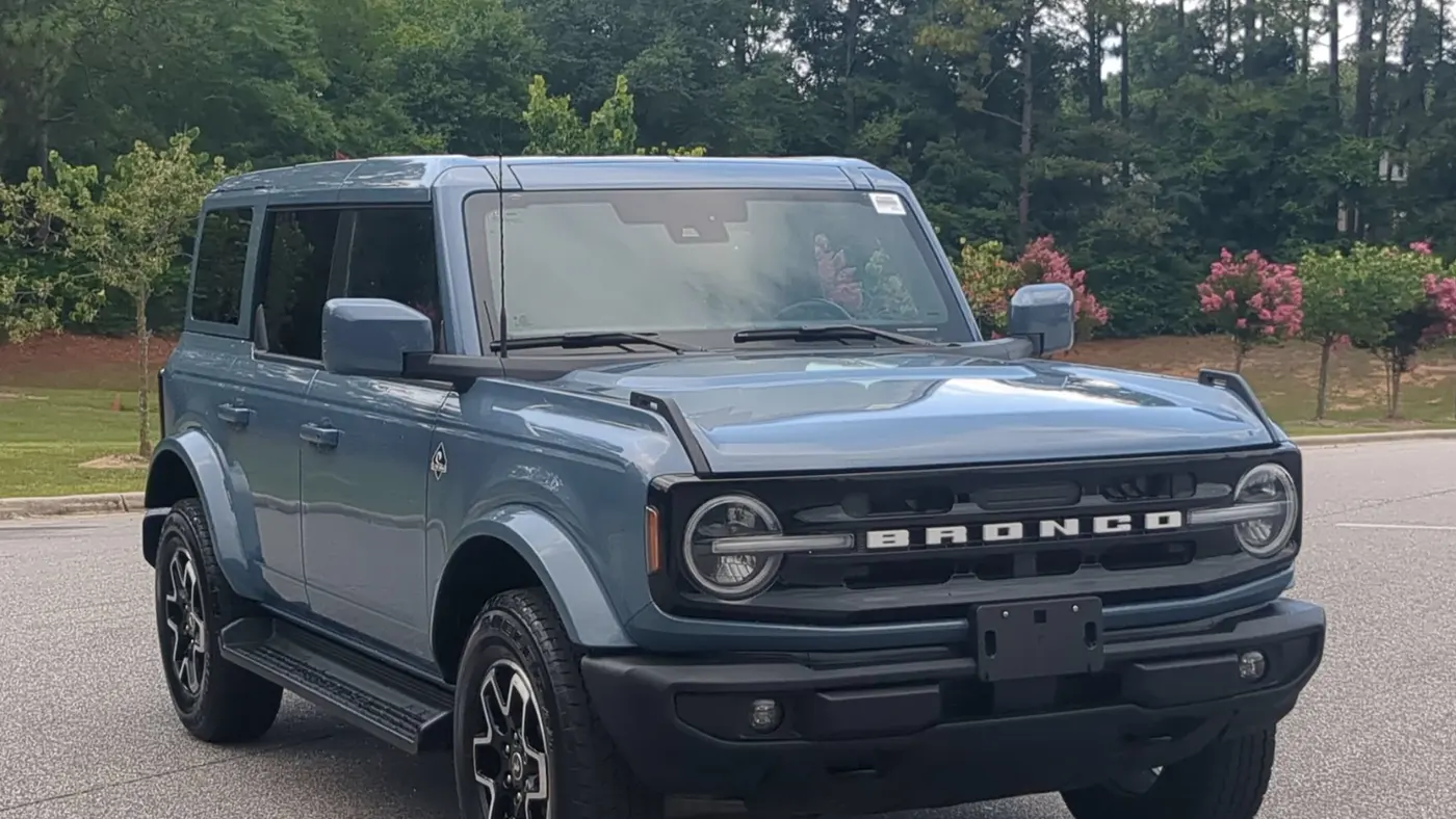 Preowned 2025 Ford Bronco Outer Banks for Sale