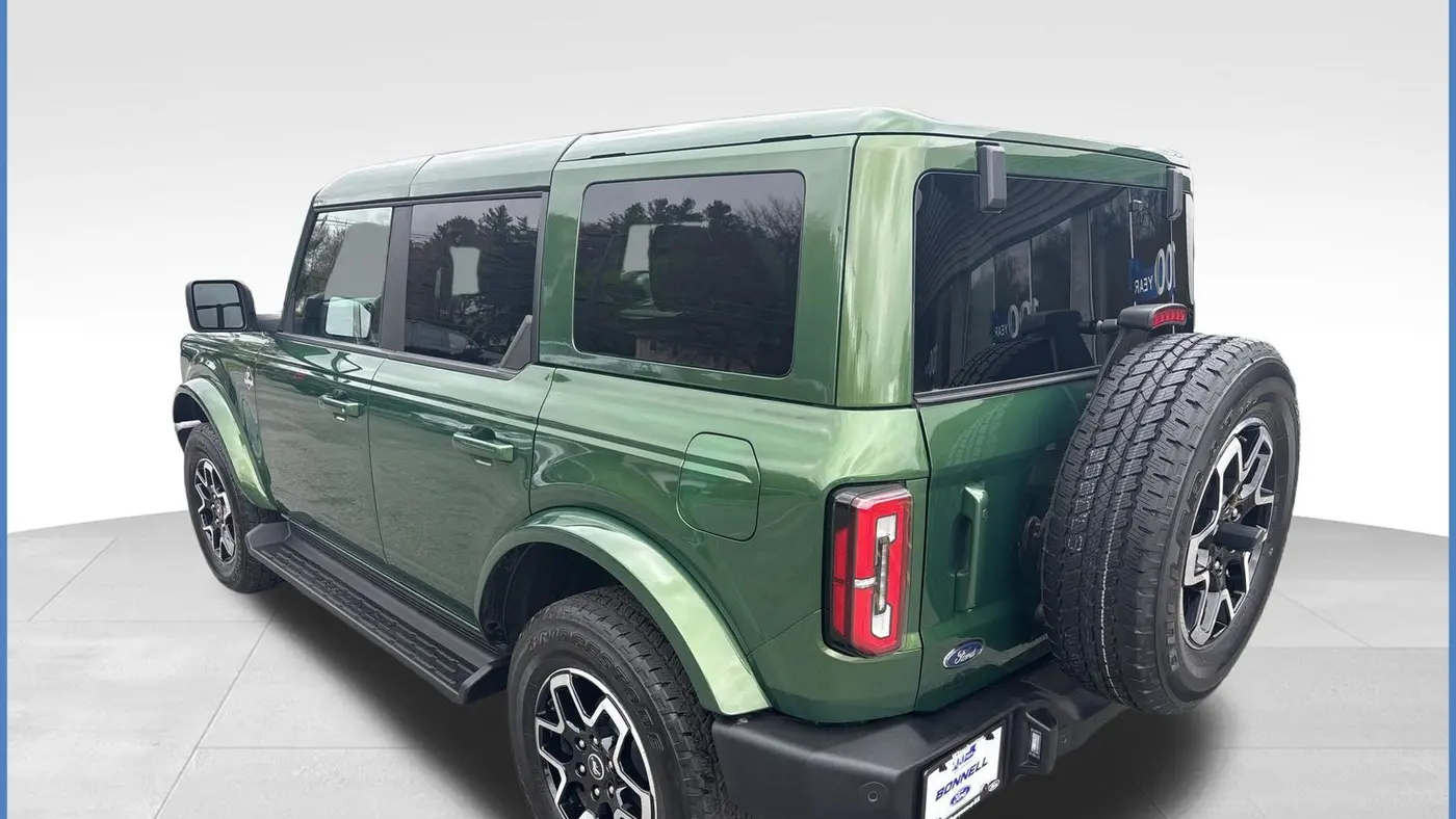 2025 Ford Bronco Outer Banks