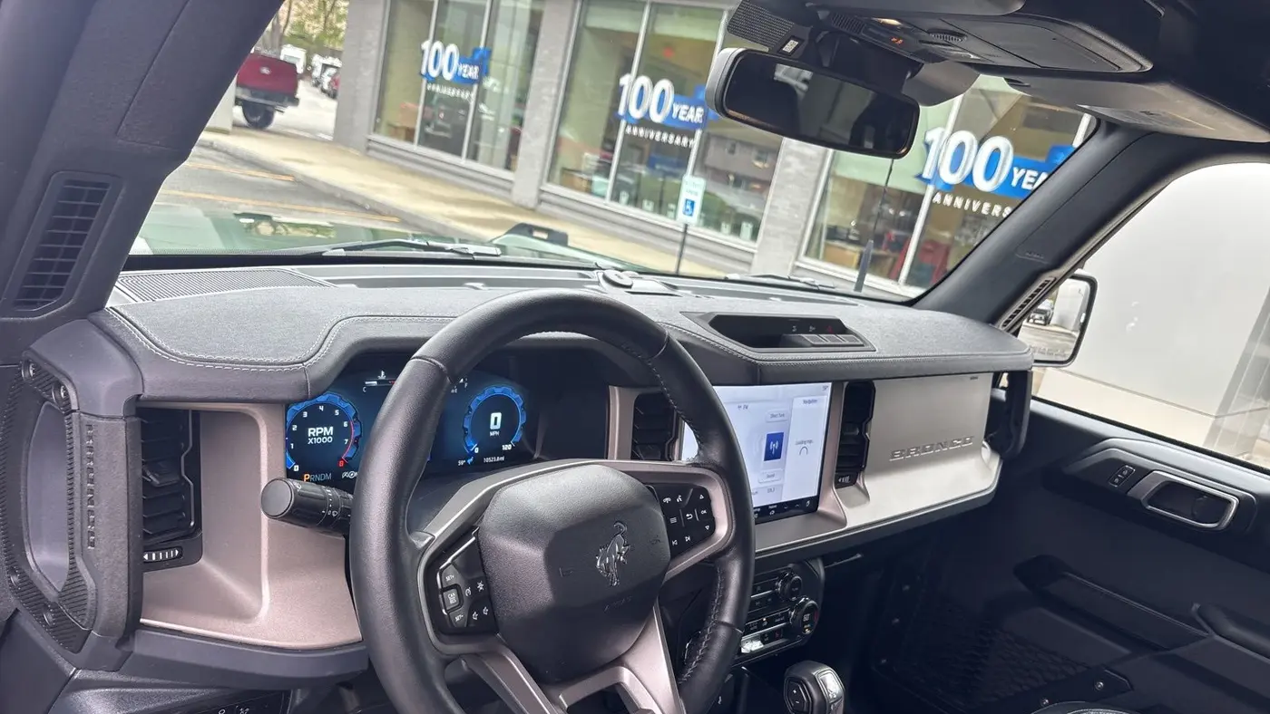 2025 Ford Bronco Outer Banks