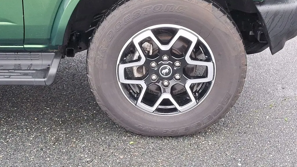 2025 Ford Bronco Outer Banks