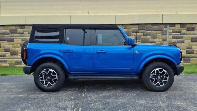 2024 Ford Bronco Outer Banks