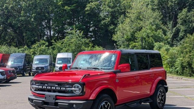 2024 Ford Bronco Outer Banks