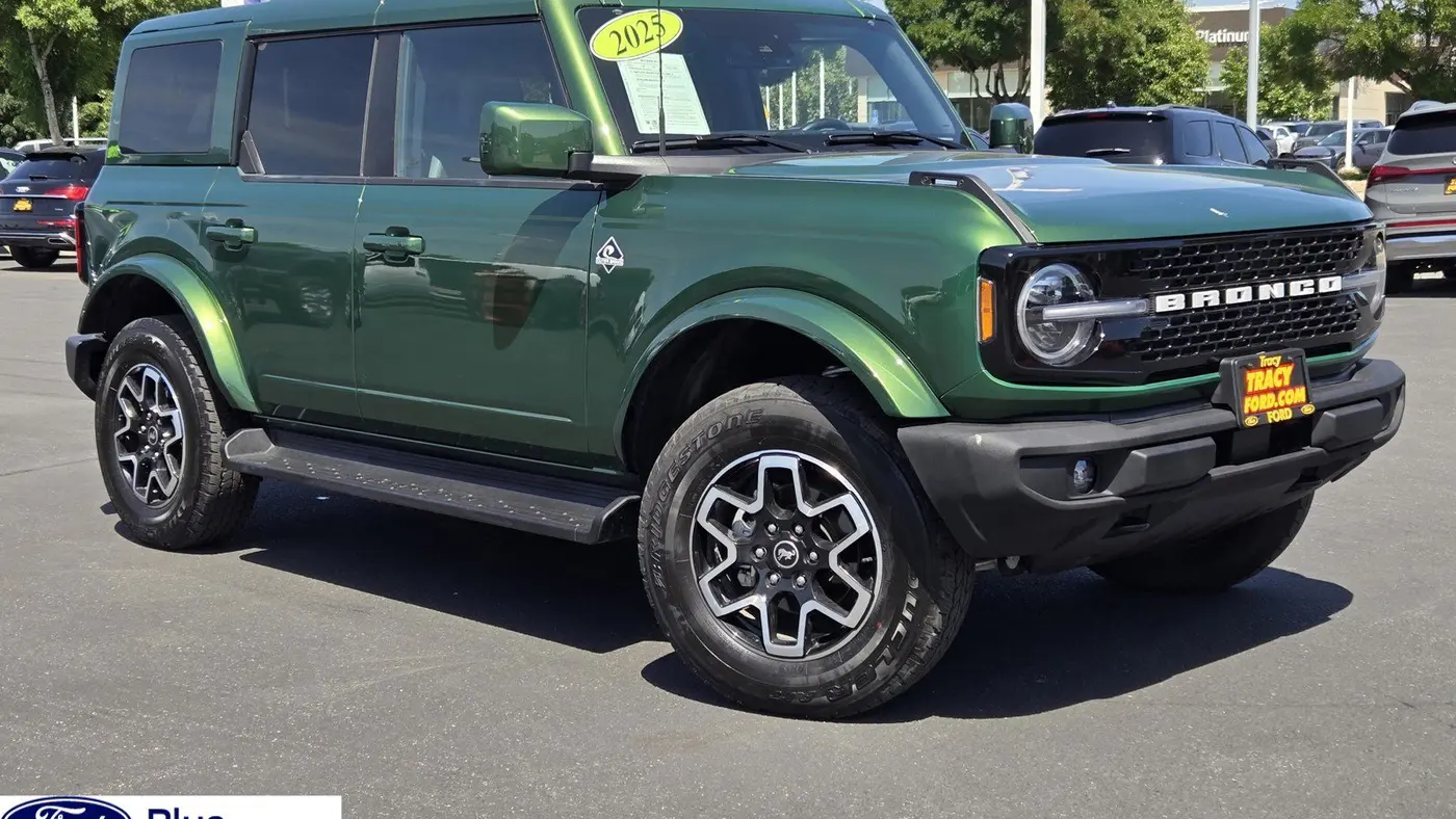 Preowned 2025 Ford Bronco Outer Banks for Sale