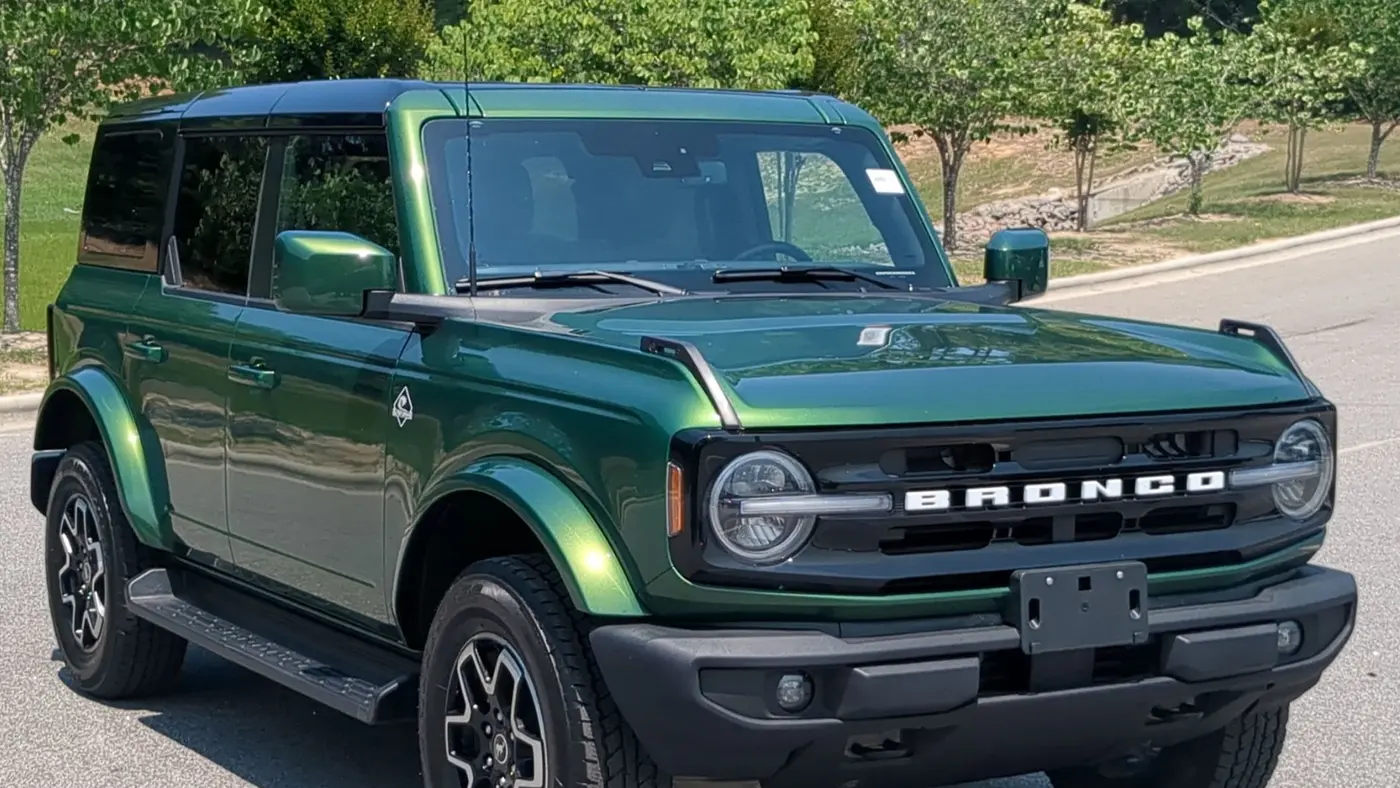 Preowned 2025 Ford Bronco Outer Banks for Sale