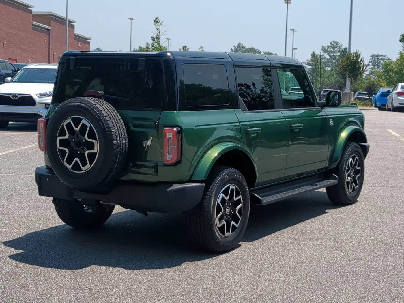 2025 Ford Bronco - $44,316