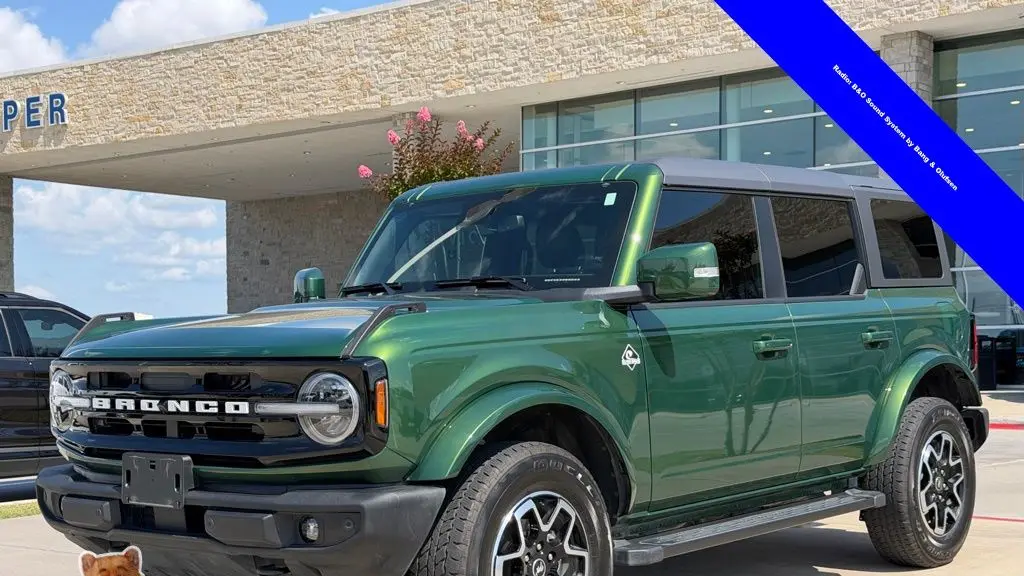 2024 Ford Bronco Outer Banks