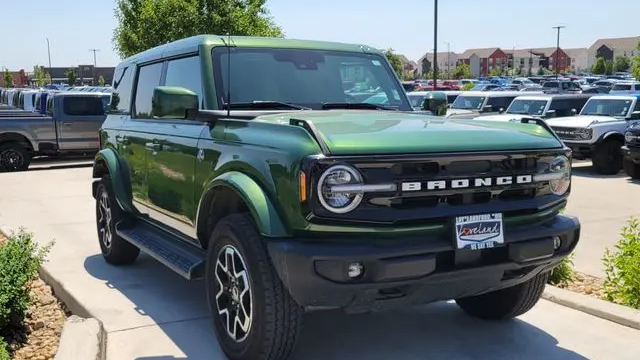 Preowned 2025 Ford Bronco Outer Banks for Sale