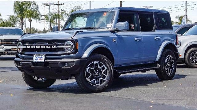 Preowned 2025 Ford Bronco Outer Banks for Sale