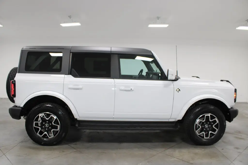 2025 Ford Bronco - $44,448