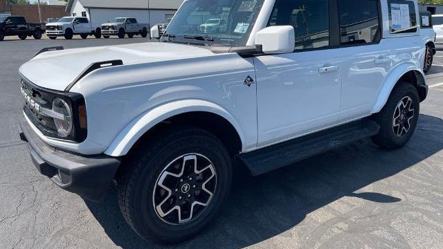 2025 Ford Bronco Outer Banks