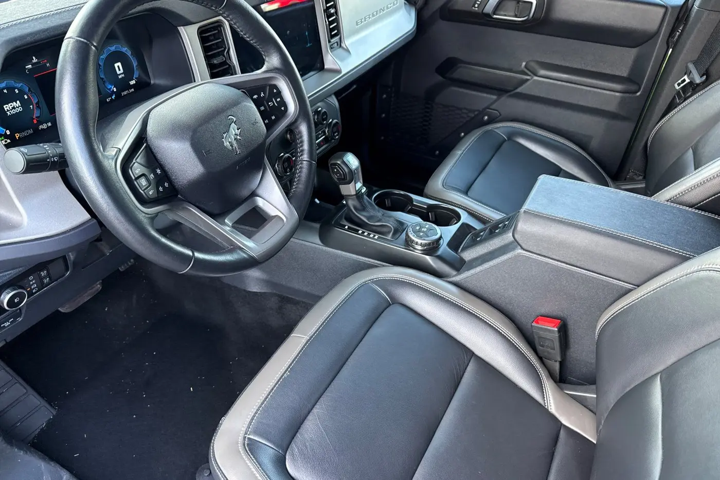 2025 Ford Bronco - $41,300