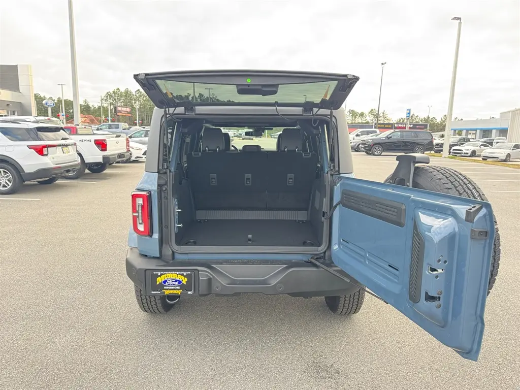 2025 Ford Bronco - $49,900