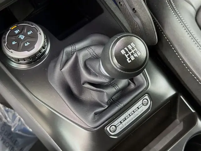 2025 Ford Bronco - $41,412