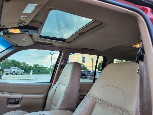 2000 Ford Explorer - $4,588