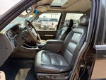 2005 Explorer Sport Trac Thumbnail 2