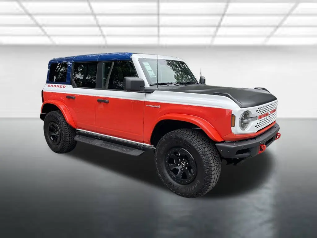 2026 Ford Bronco - $63,599