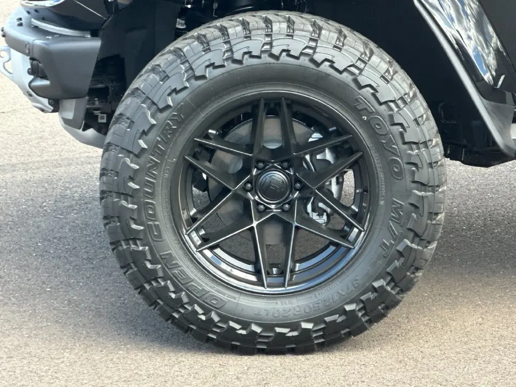2026 Ford Bronco - $96,745