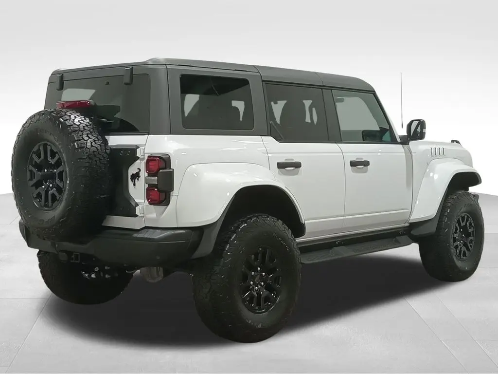 2025 Ford Bronco - $72,797