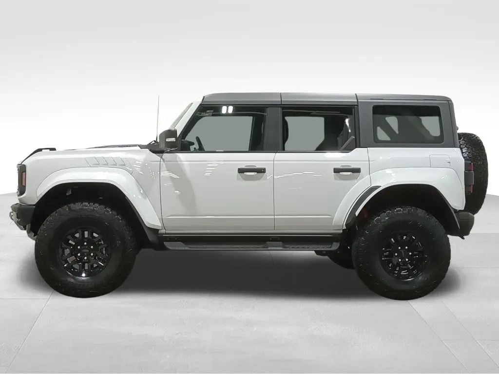 2025 Ford Bronco - $72,797
