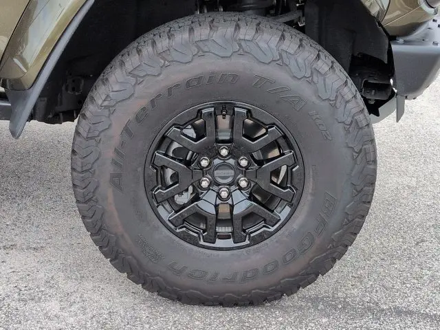 2025 Ford Bronco - $77,985
