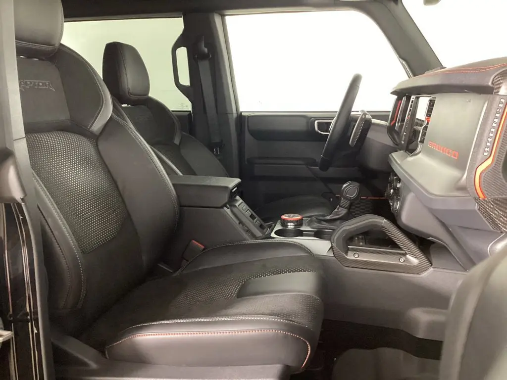 2025 Ford Bronco - $75,986