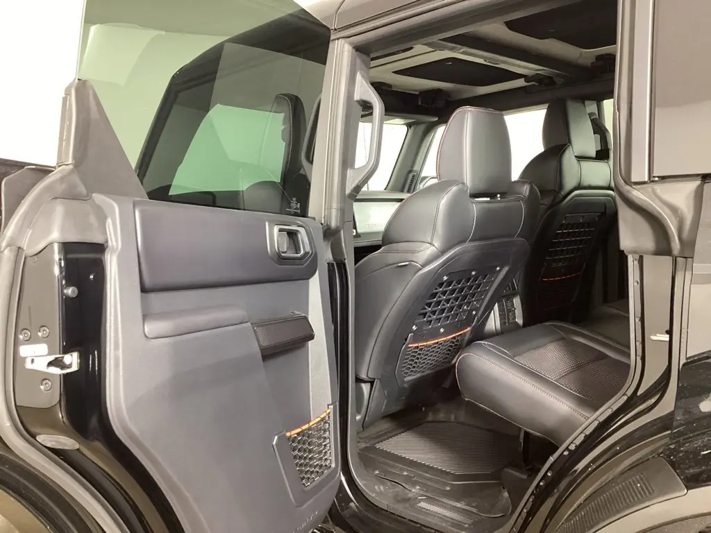 2025 Ford Bronco - $75,986