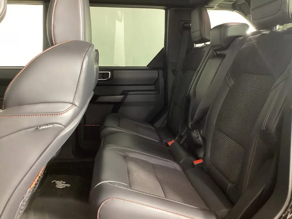 2025 Ford Bronco - $75,986