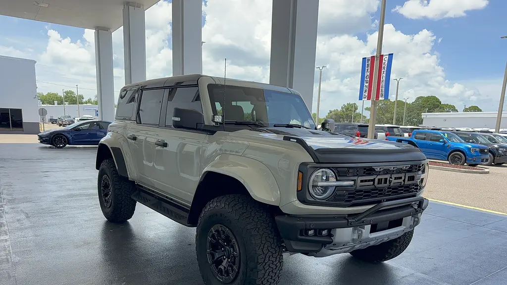2025 Ford Bronco Raptor