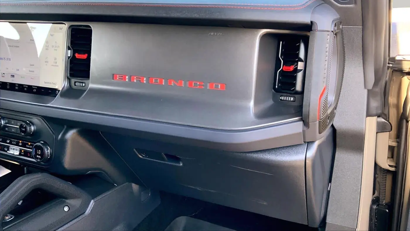 2025 Ford Bronco Raptor
