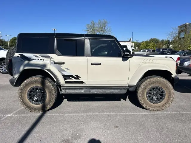2025 Ford Bronco - $73,894