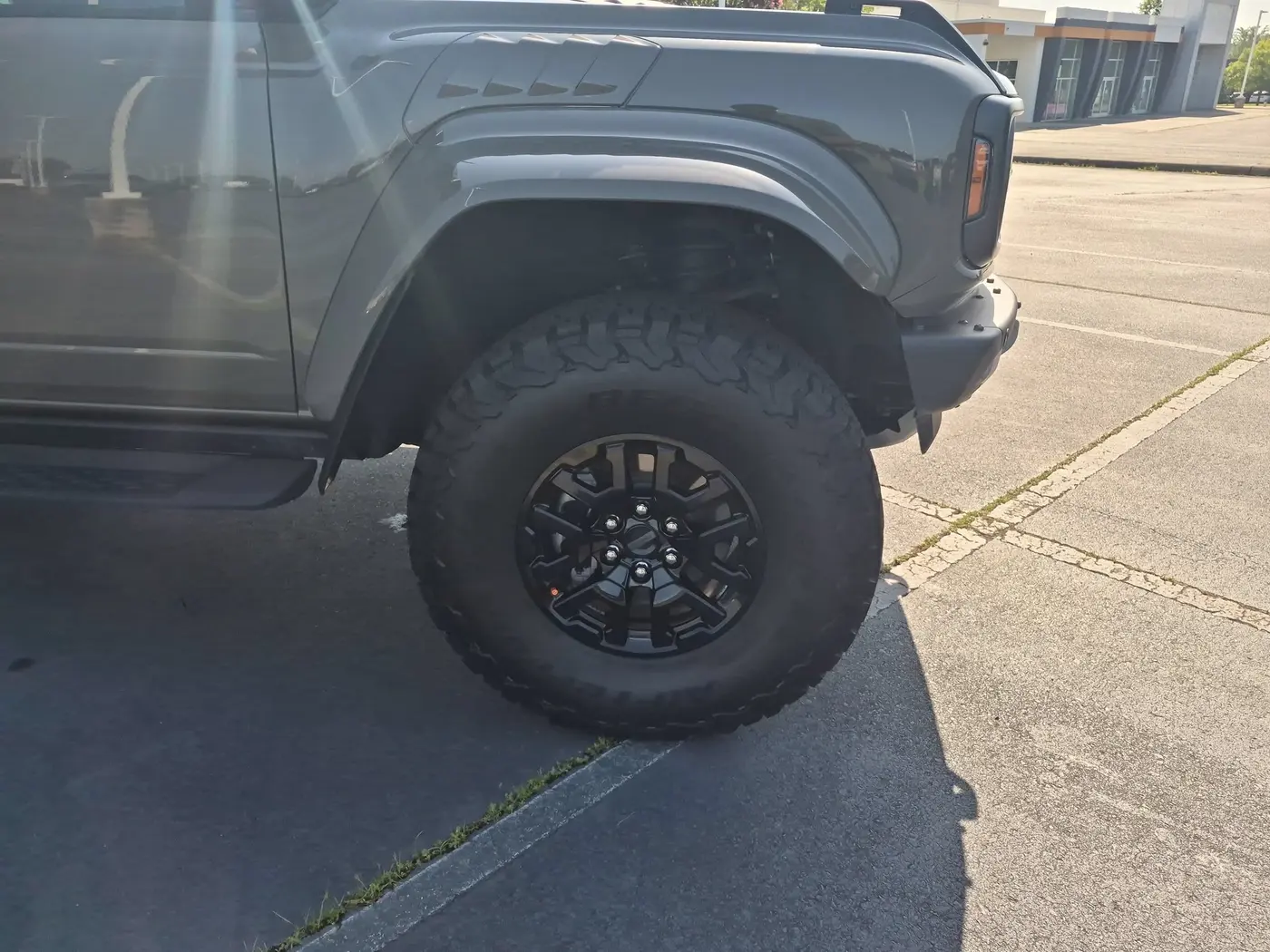 2025 Ford Bronco - $73,545