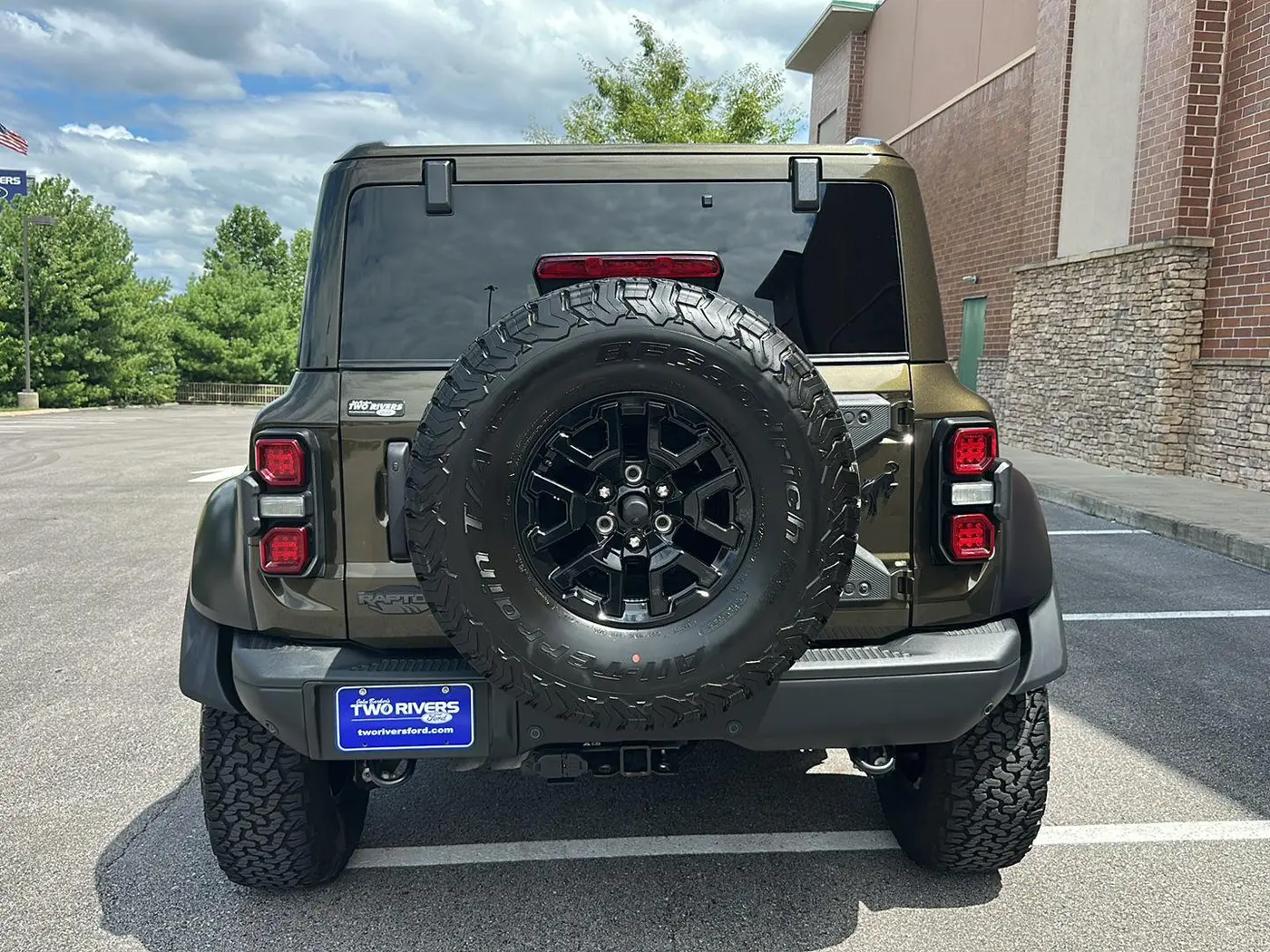 2025 Ford Bronco - $72,250