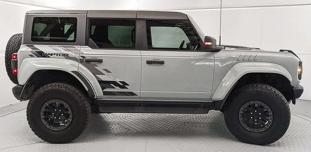 2024 Ford Bronco - $75,432
