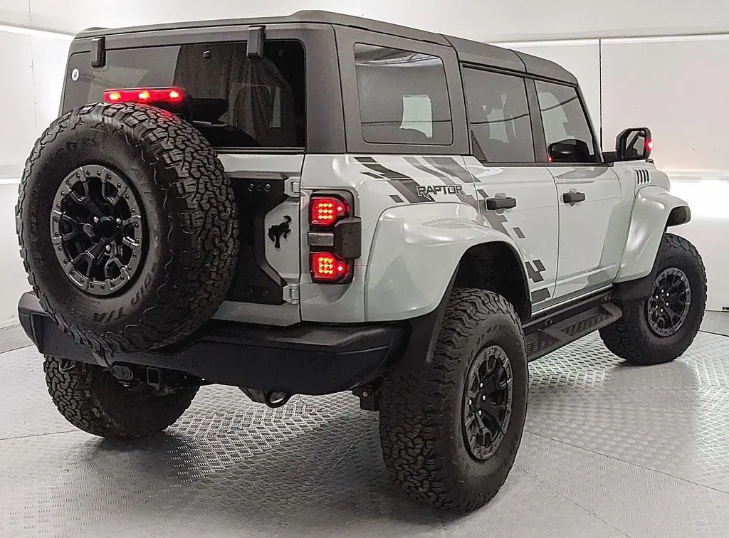 2024 Ford Bronco - $75,432
