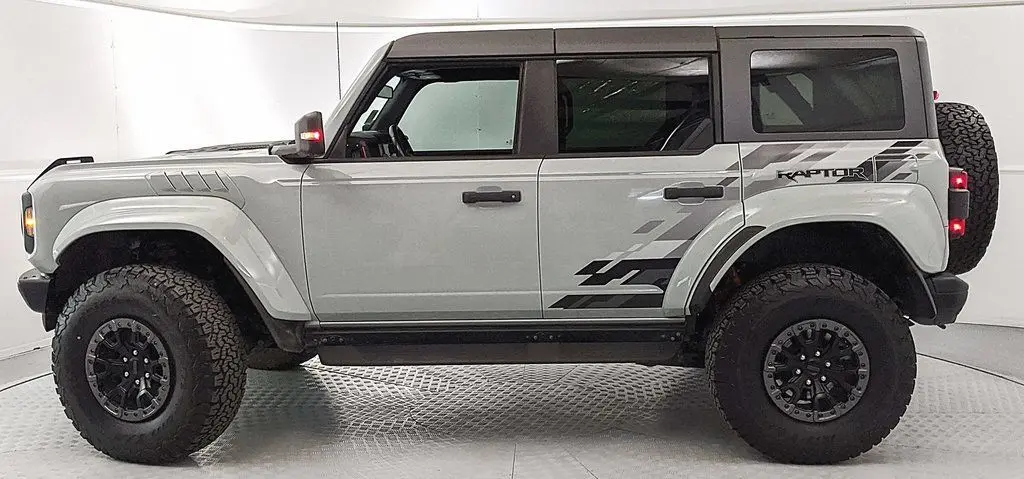 2024 Ford Bronco - $75,432