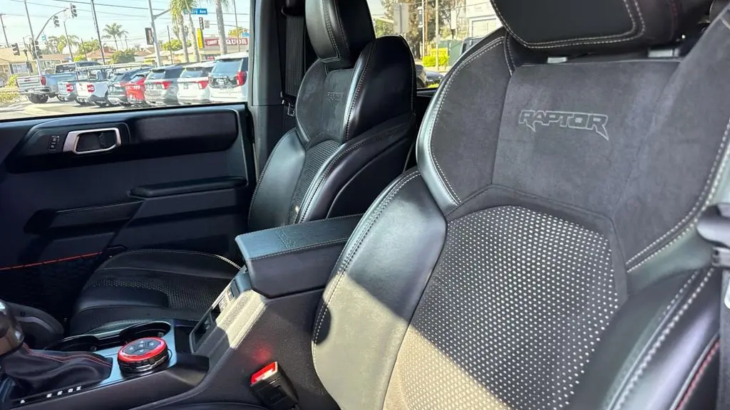 2025 Ford Bronco Raptor