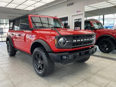 2024 Ford Bronco 4X4 Black Diamond 4DR SUV