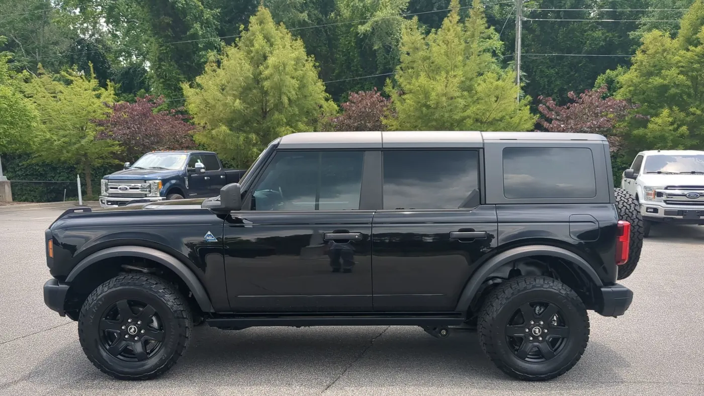 2024 Ford Bronco Black Diamond
