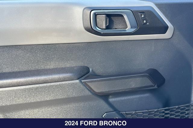 2024 Ford Bronco - $45,250